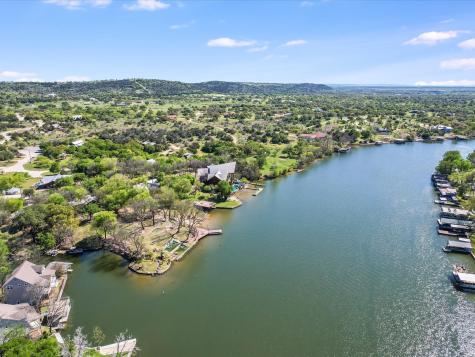 1332 S Lakeside Drive Burnet TX 78611