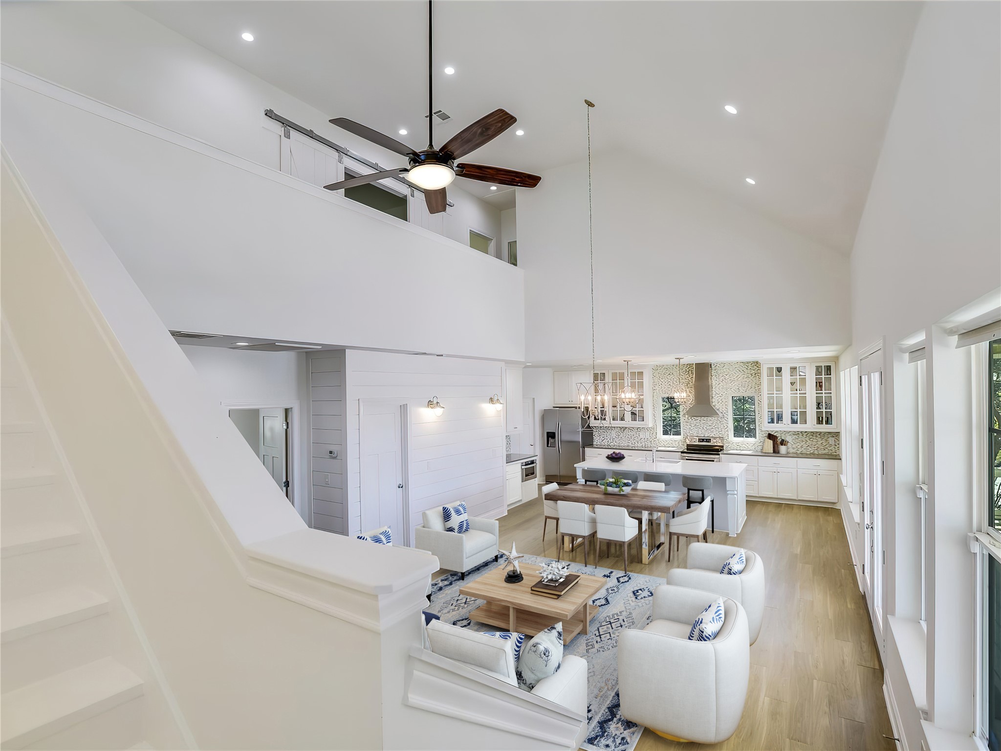 1332 S Lakeside Drive Burnet TX 78611