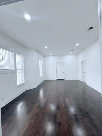 629 Melba Street Dallas TX 75208