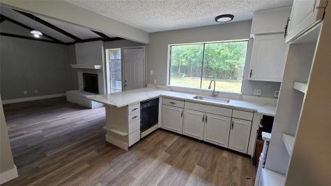 713 N Spears Street Alvarado TX 76009