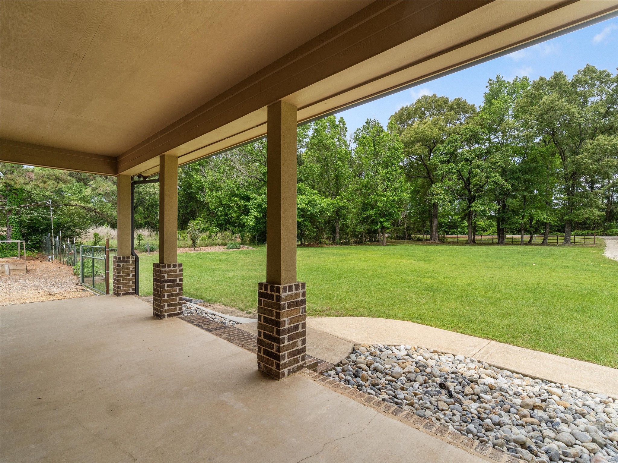 2976 Cr 217 E Henderson TX 75652