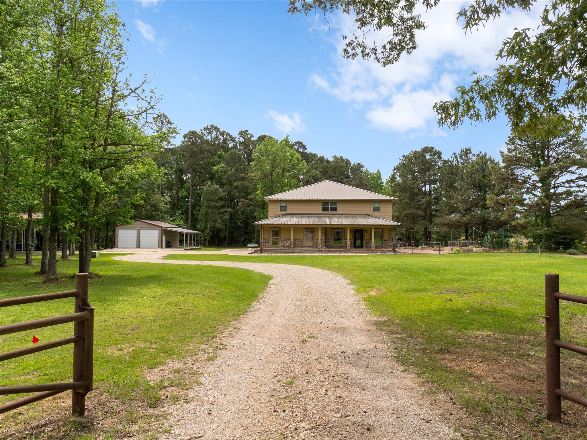 2976 Cr 217 E Henderson TX 75652