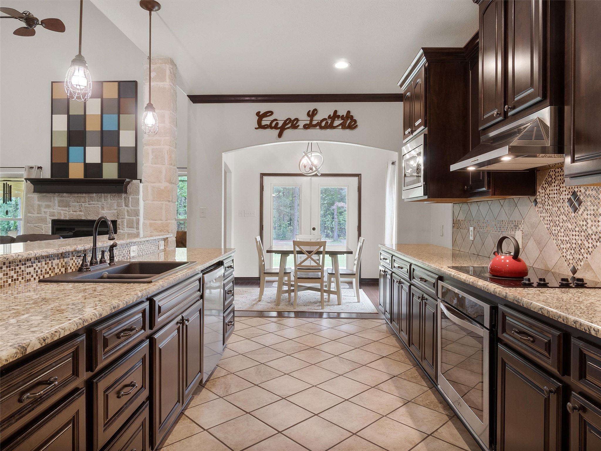 2976 Cr 217 E Henderson TX 75652
