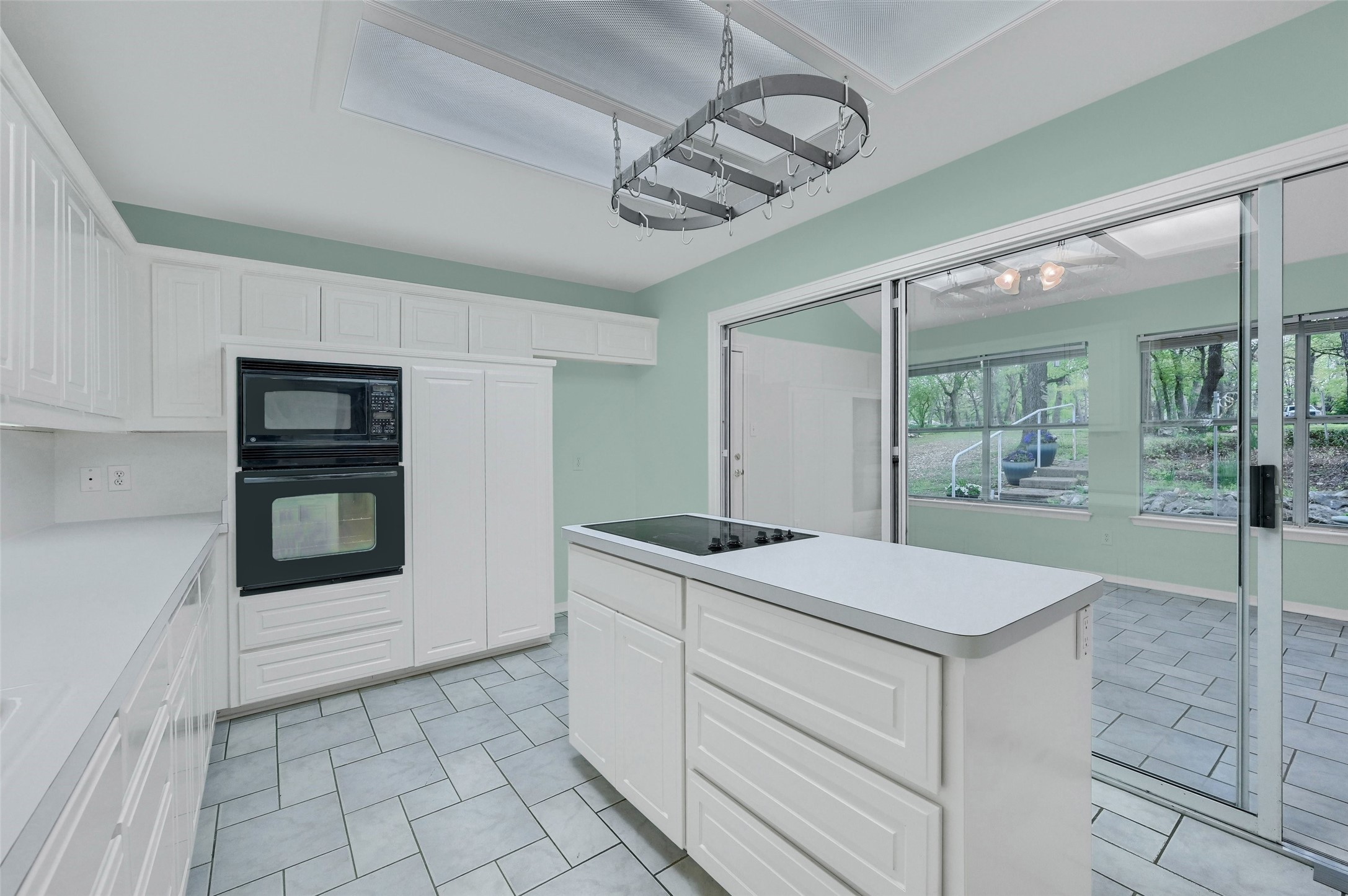 2 Harborview Circle Denison TX 75020