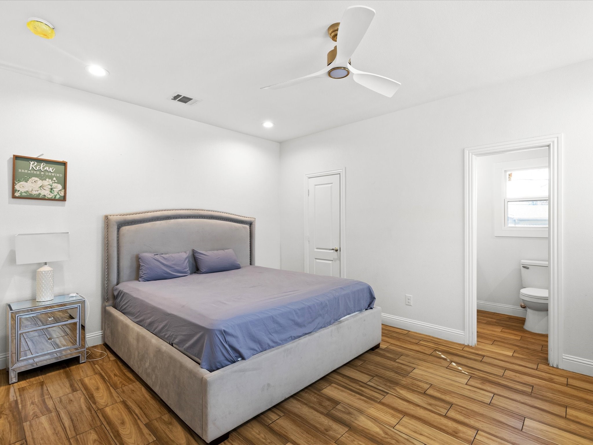 1304 E Mulkey Street Fort Worth TX 76104