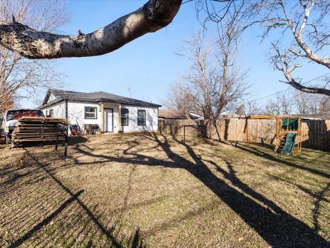 1304 E Mulkey Street Fort Worth TX 76104