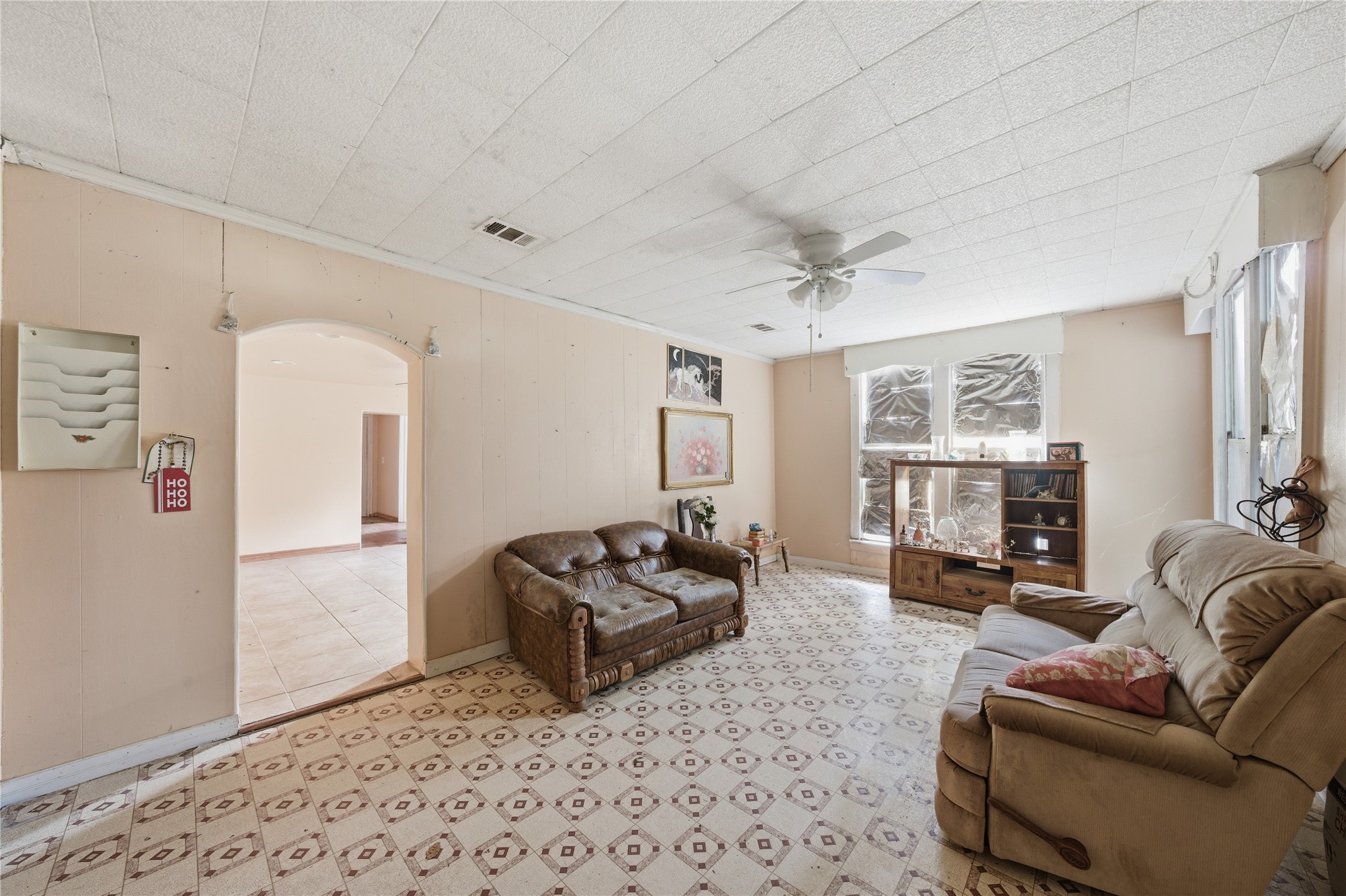 304 Brazos Groesbeck TX 76642