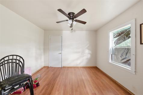 304 Brazos Groesbeck TX 76642