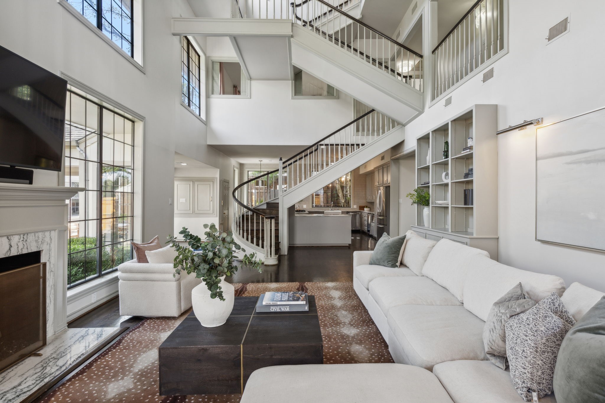 6910 Woodland Drive Dallas TX 75225