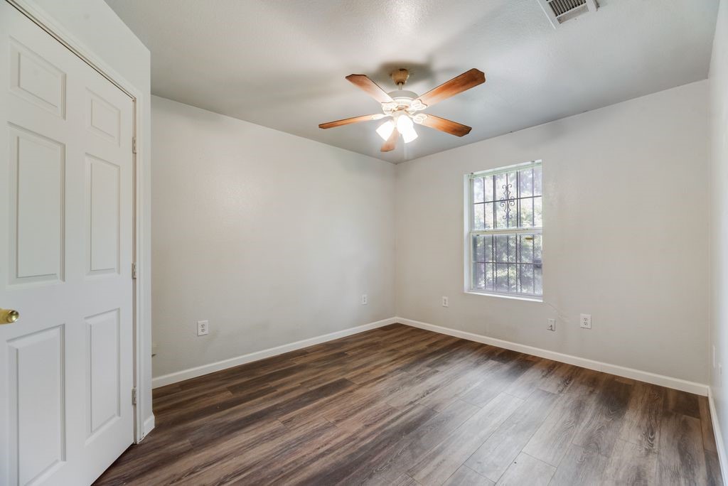 2526 Exeter Avenue Dallas TX 75216
