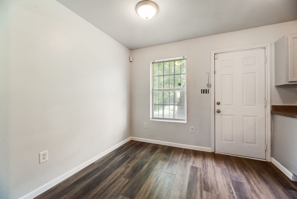 2526 Exeter Avenue Dallas TX 75216
