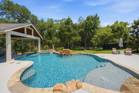 1860 Mary Lee Lane Lucas TX 75002