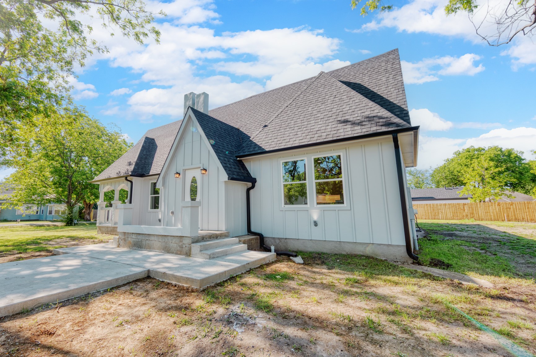 808 N Main Street Tioga TX 76271