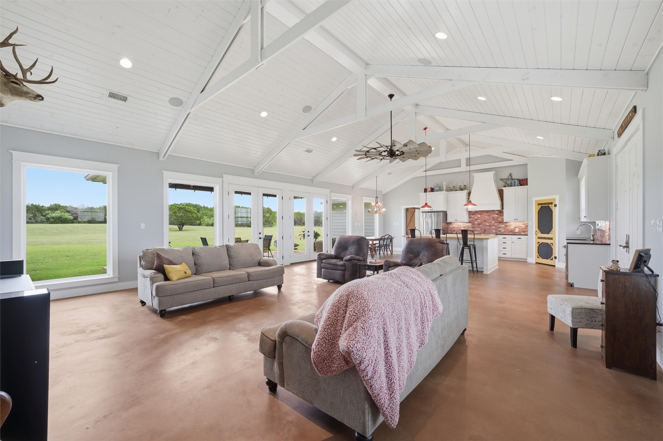 1250 Quail Haven Road China Spring TX 76633