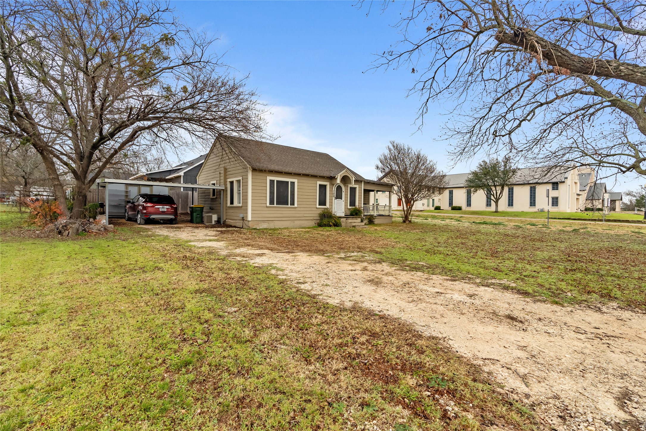100 W Allen Avenue Godley TX 76044