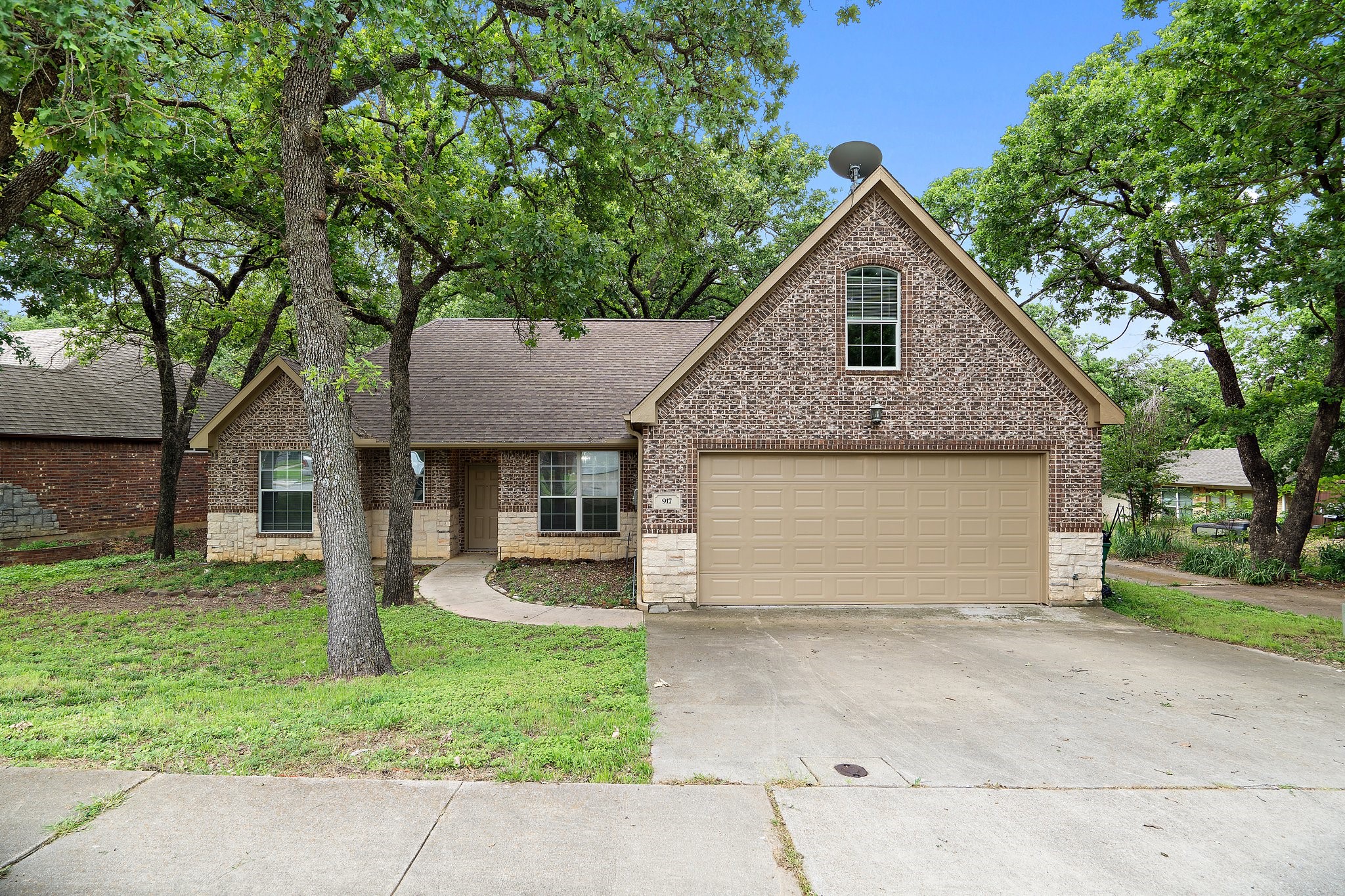 917 Dudley Street Denton TX 76205