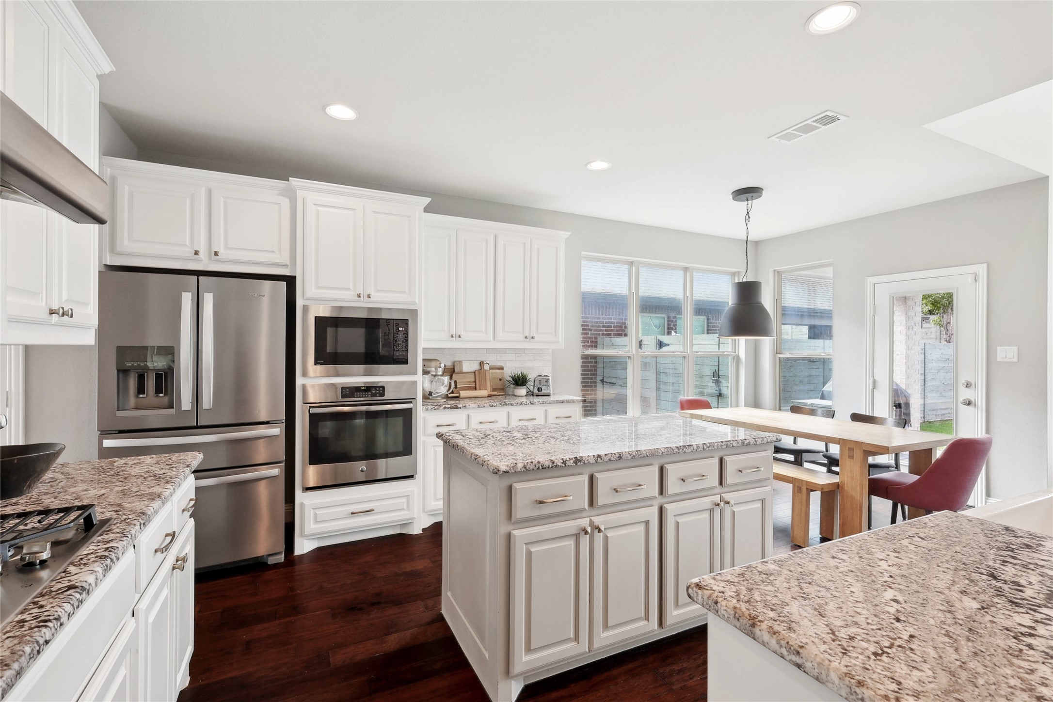 1124 4th Street Argyle TX 76226