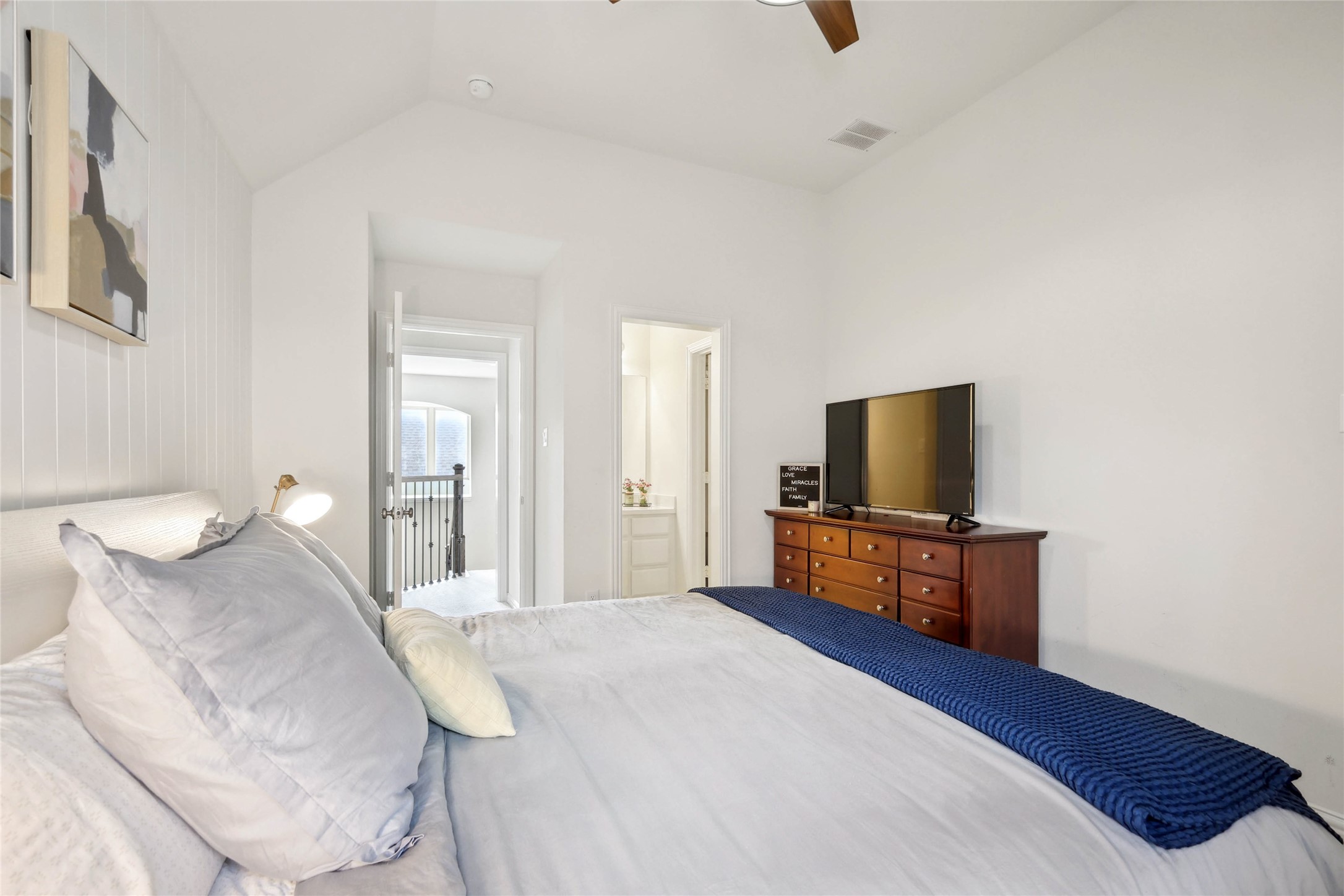1124 4th Street Argyle TX 76226