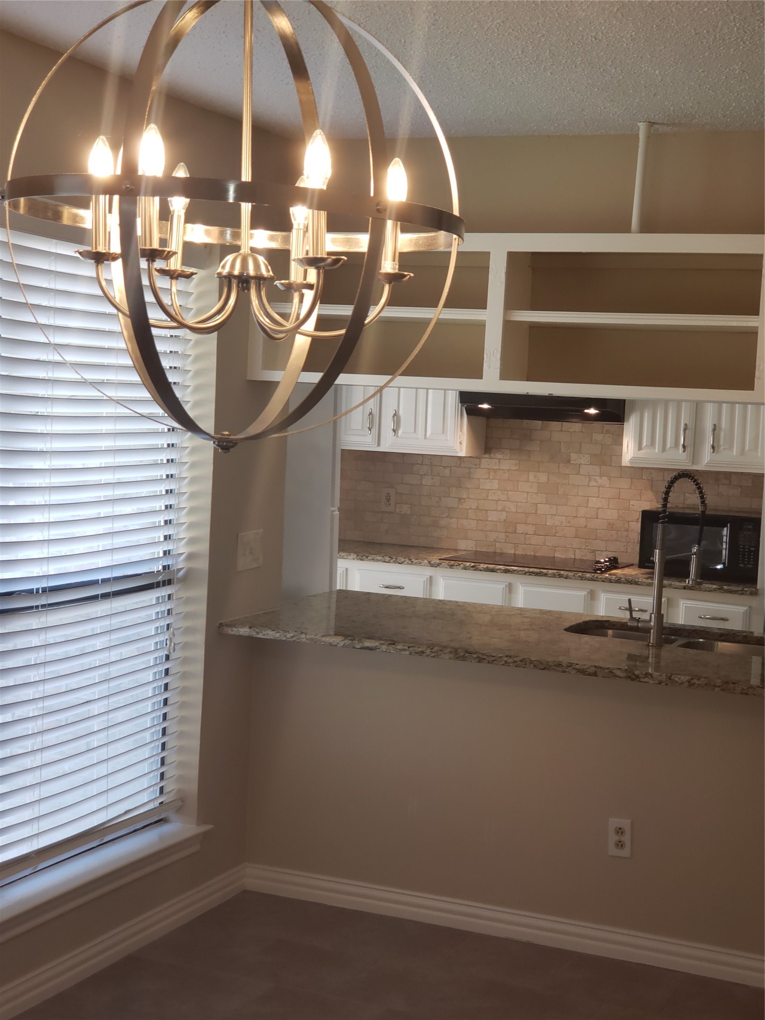 1307 Boardwalk Street Arlington TX 76011