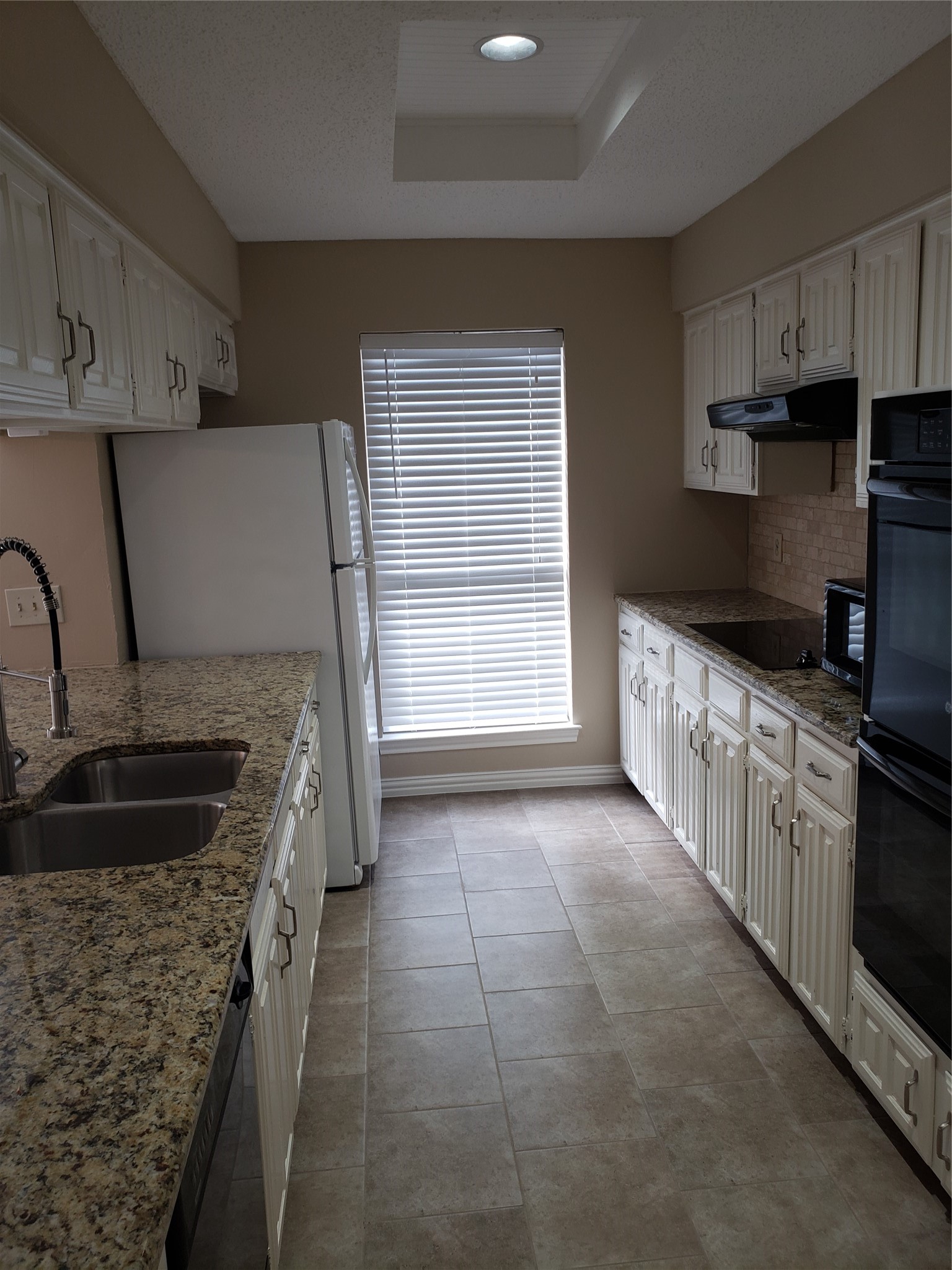 1307 Boardwalk Street Arlington TX 76011
