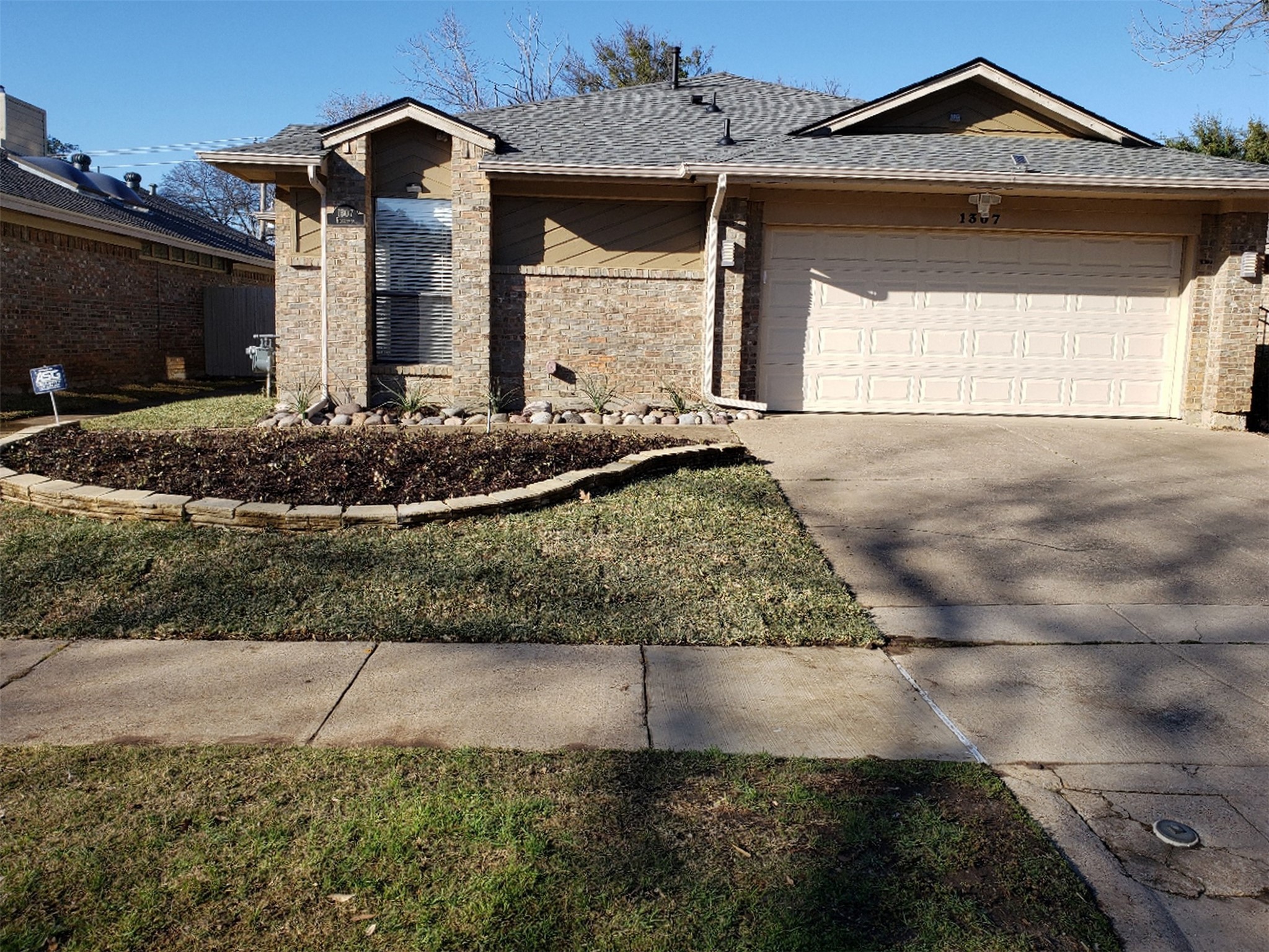 1307 Boardwalk Street Arlington TX 76011