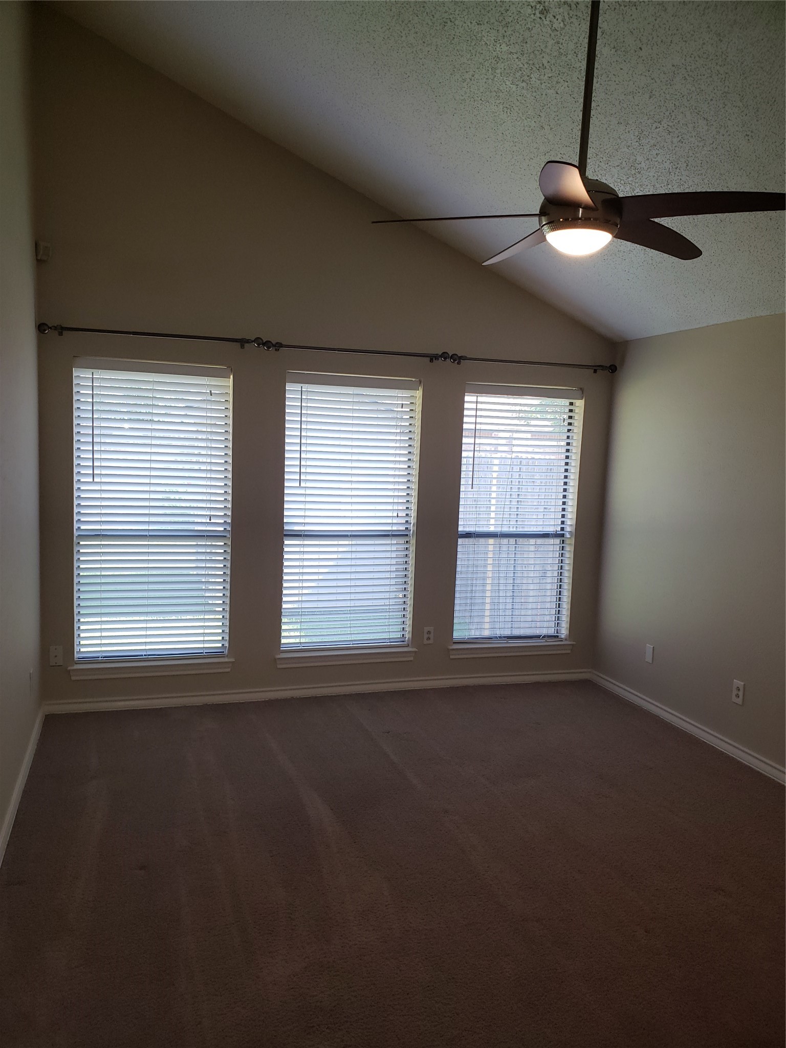 1307 Boardwalk Street Arlington TX 76011