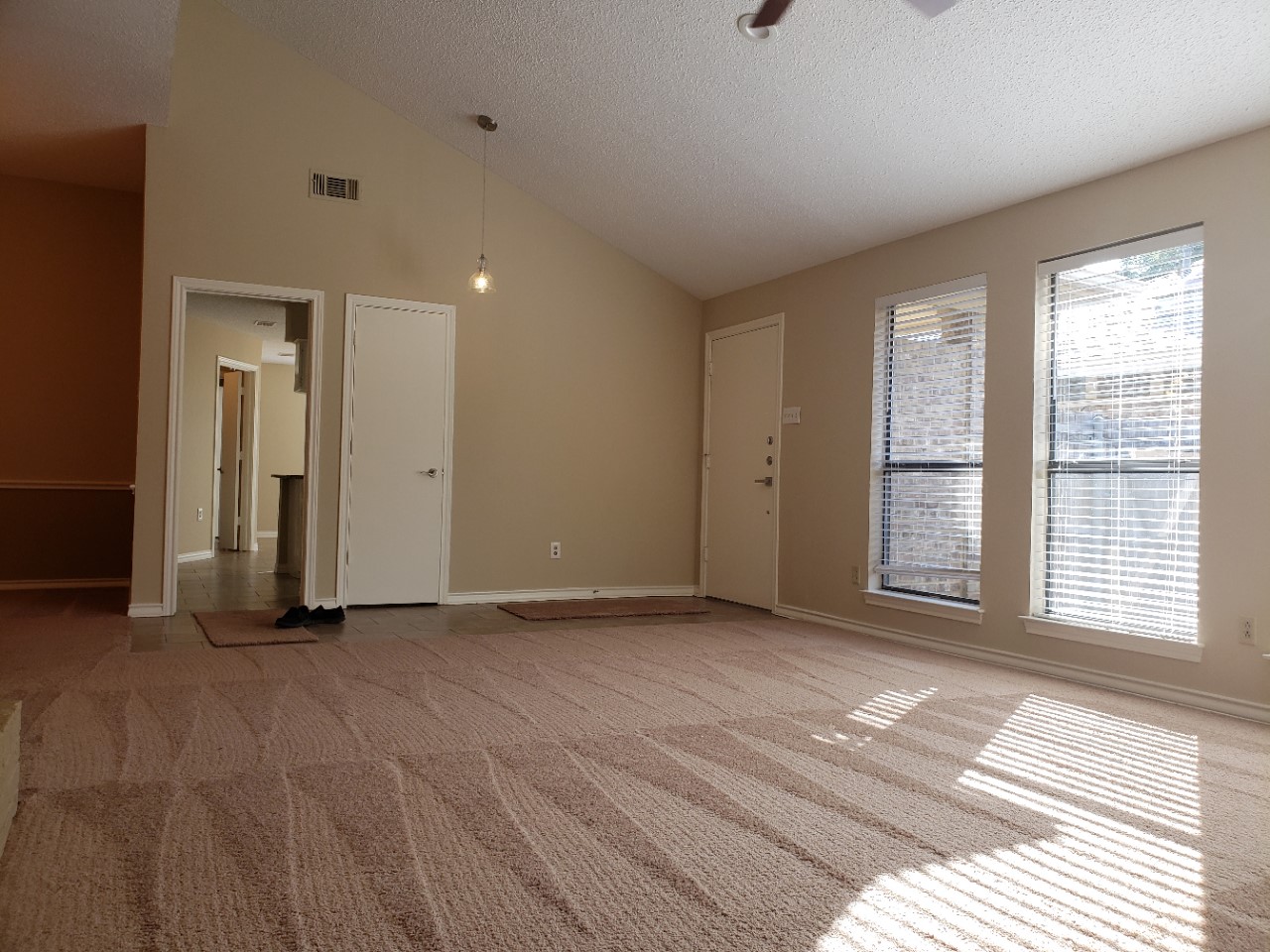 1307 Boardwalk Street Arlington TX 76011