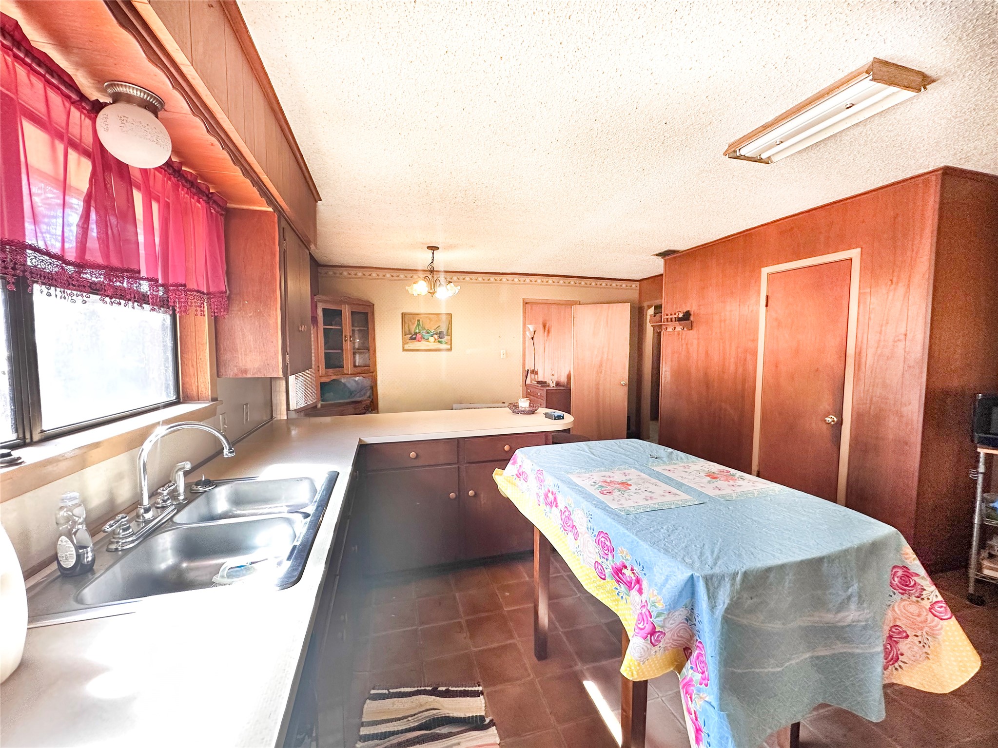 22847 Fm 2215 Frankston TX 75763