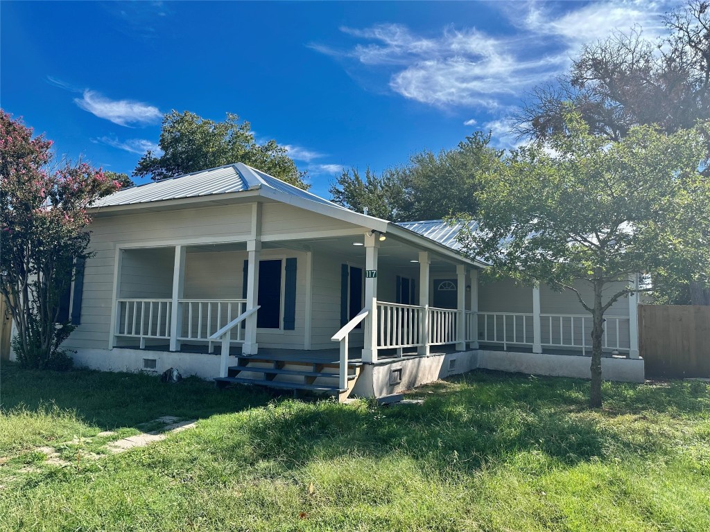 117 S Austin Street De Leon TX 76444