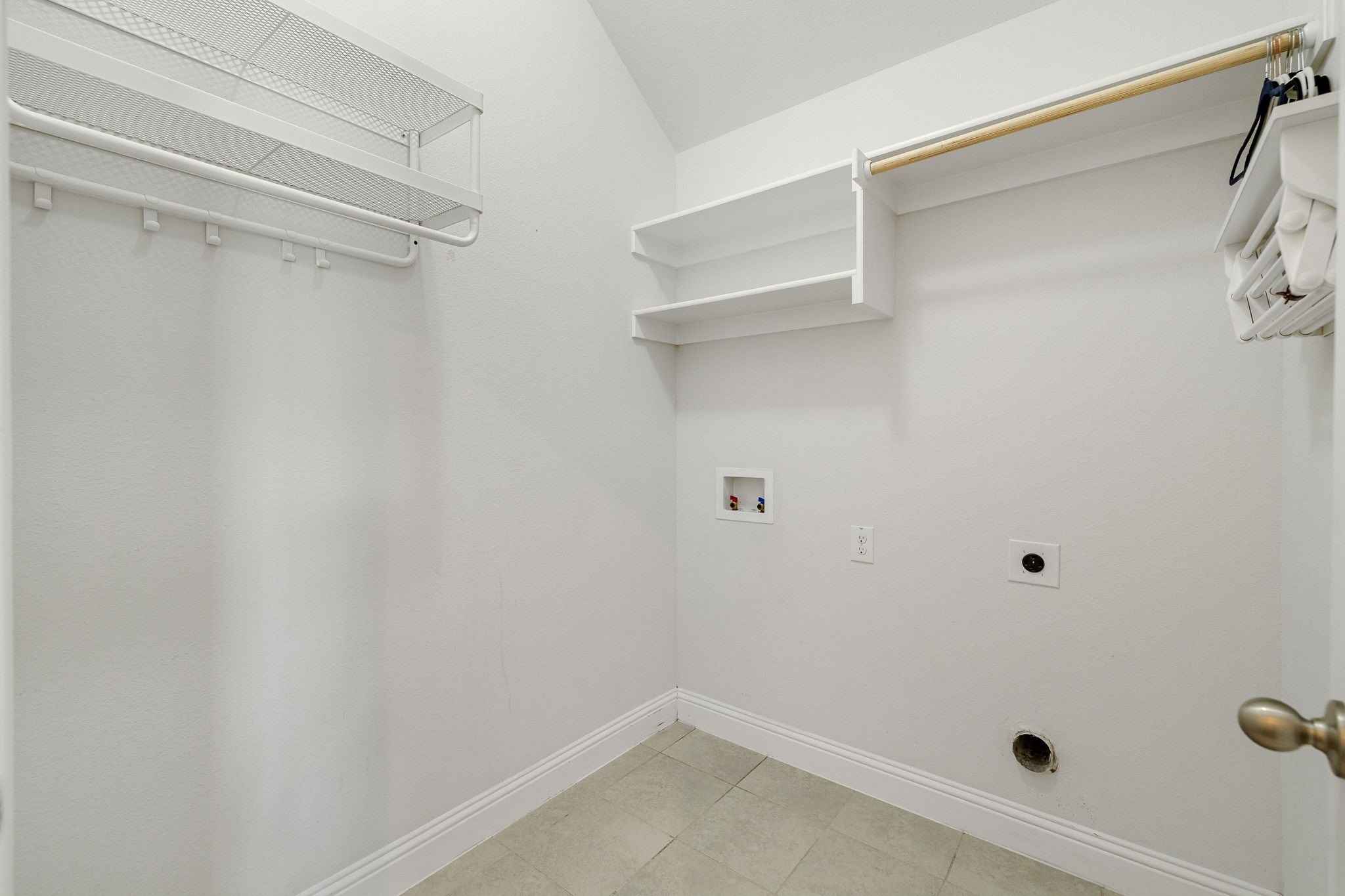 216 Ovaletta Drive Justin TX 76247