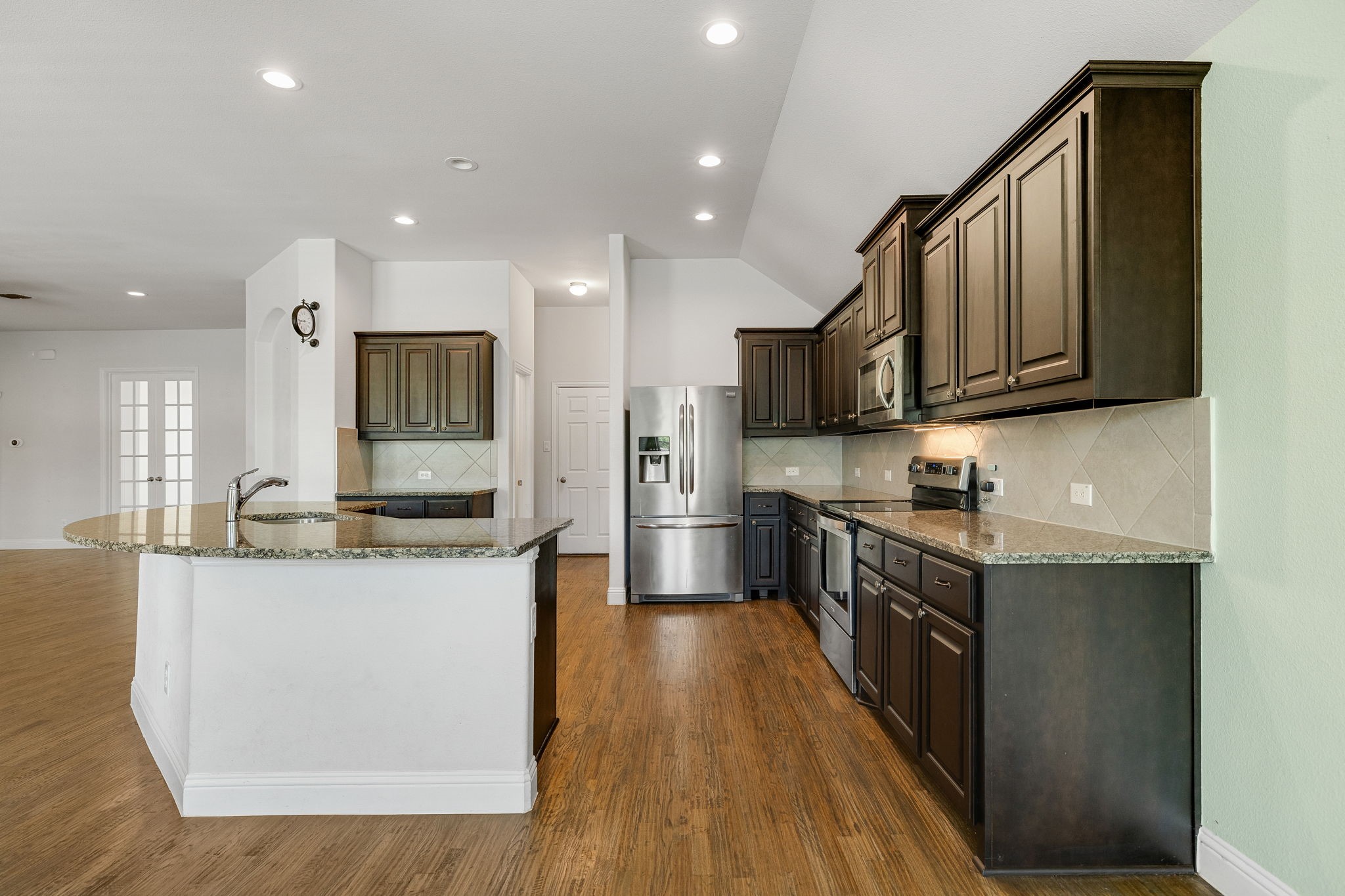 216 Ovaletta Drive Justin TX 76247