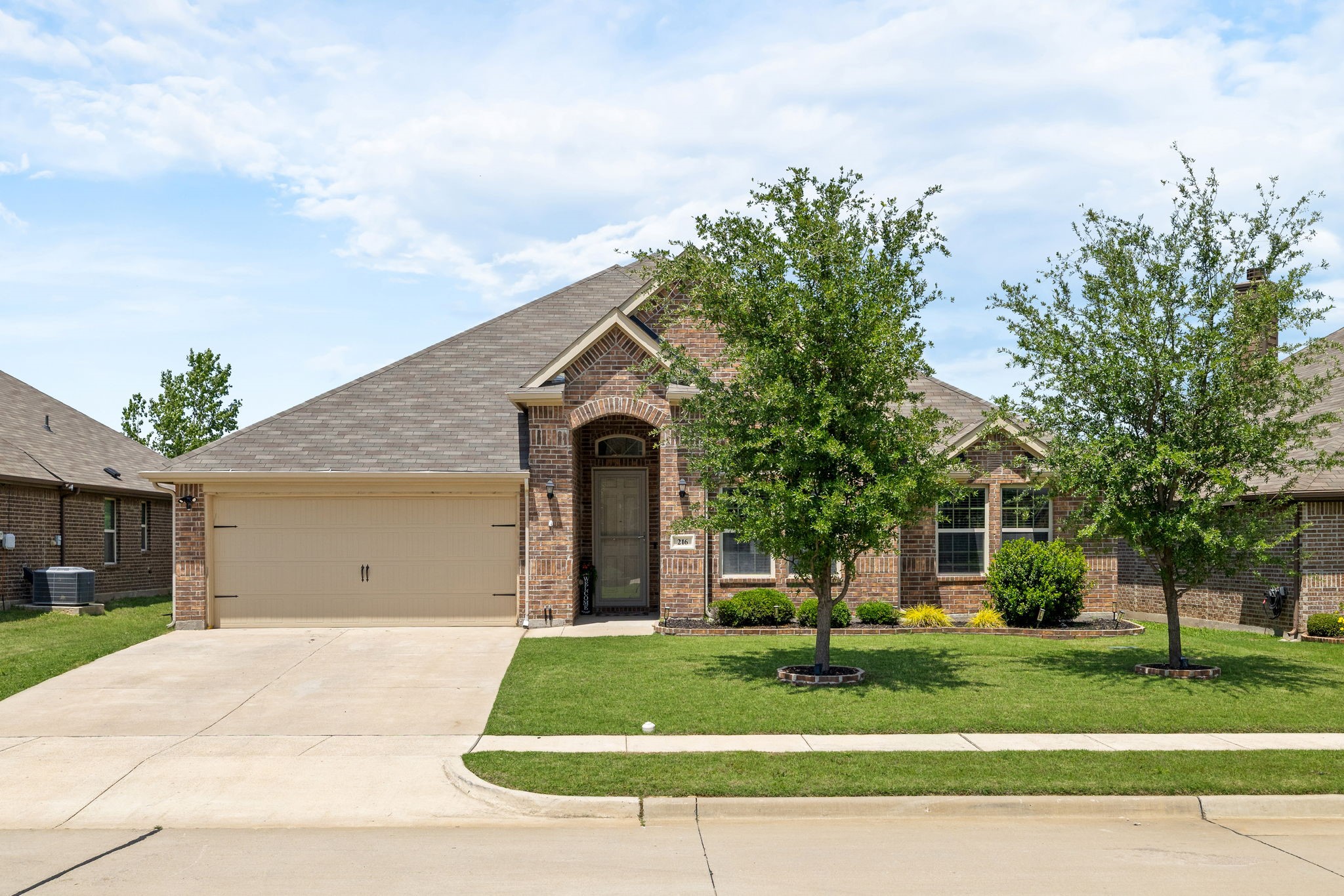 216 Ovaletta Drive Justin TX 76247