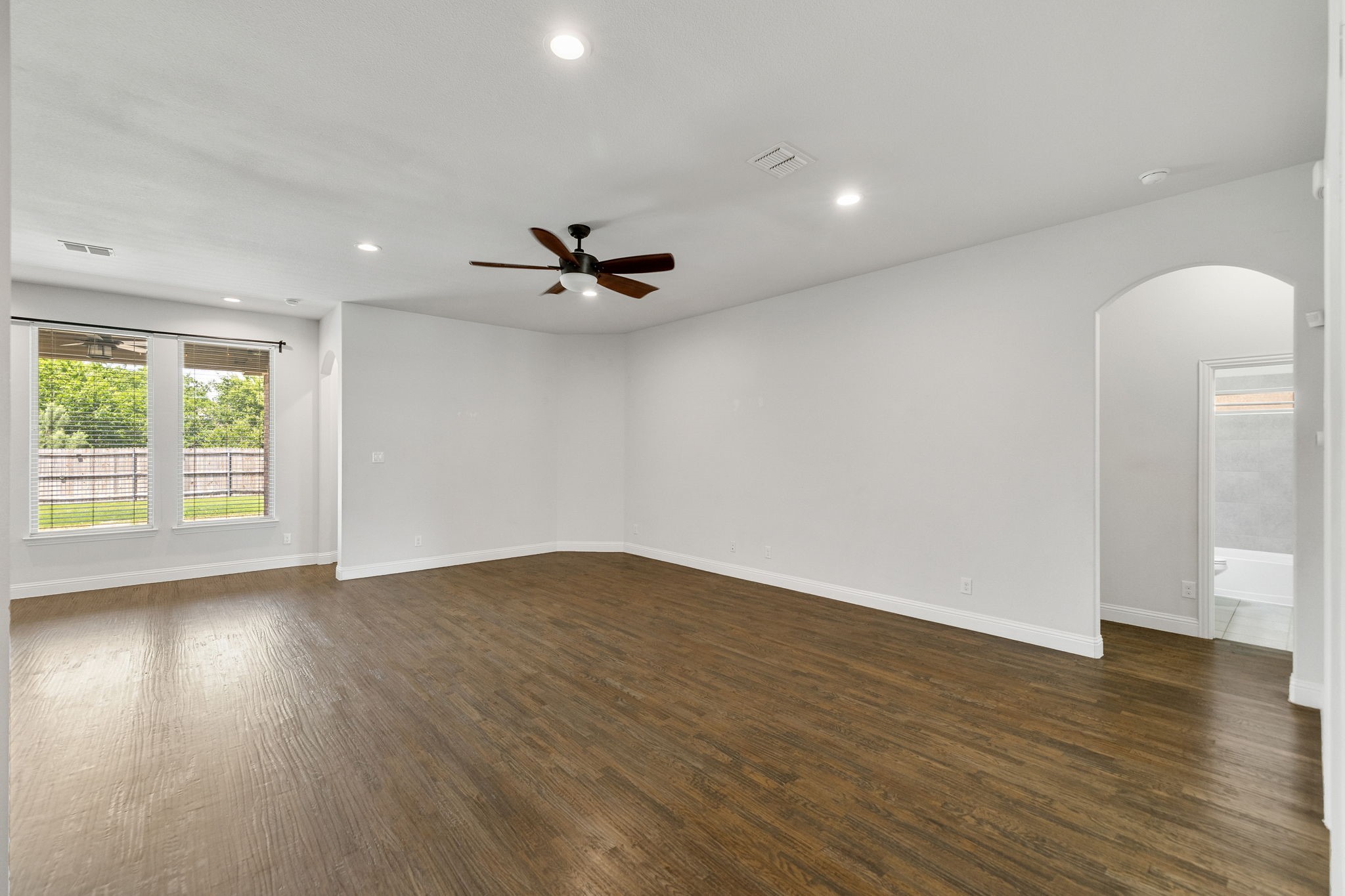 216 Ovaletta Drive Justin TX 76247