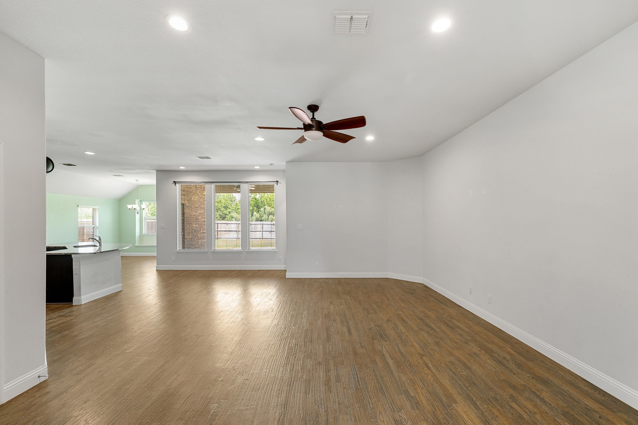 216 Ovaletta Drive Justin TX 76247