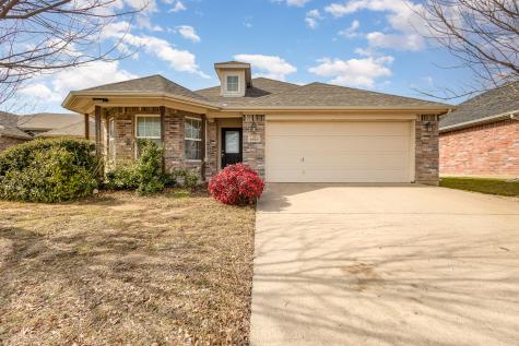 1615 Country Hills Waxahachie TX 75165