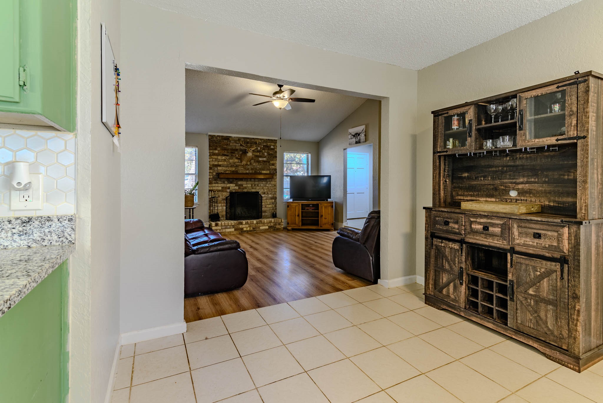 4815 Crestmont Court Arlington TX 76017