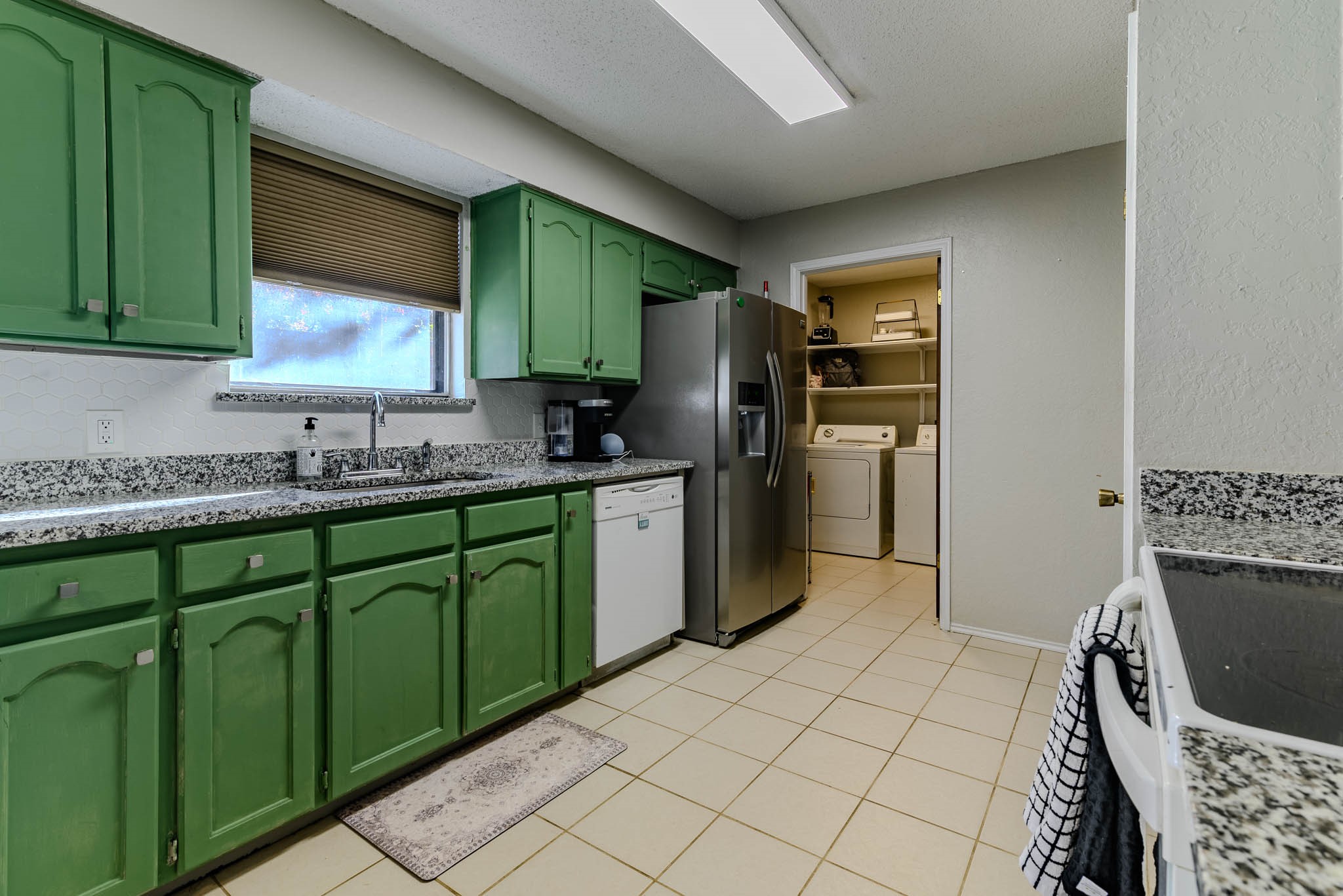 4815 Crestmont Court Arlington TX 76017