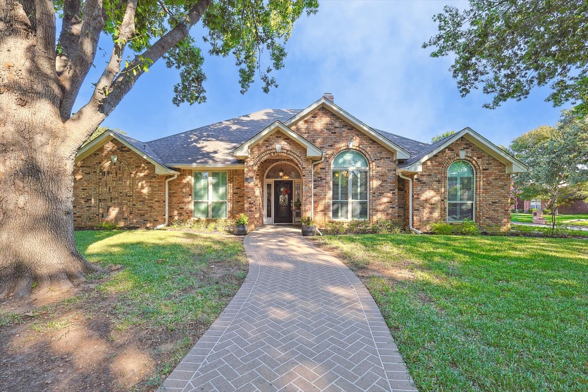 4009 Tuscany Lane Arlington TX 76016