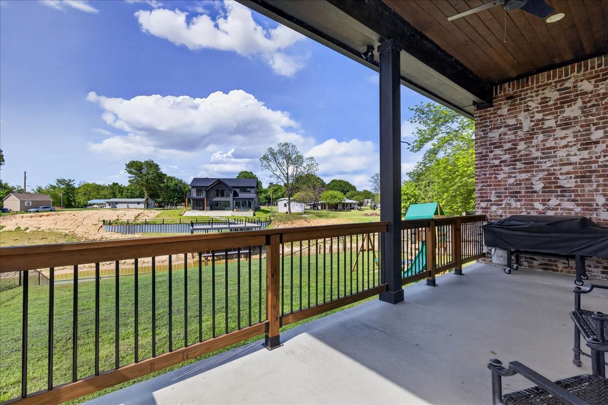 245 Autumn Wood Trail Gun Barrel City TX 75156