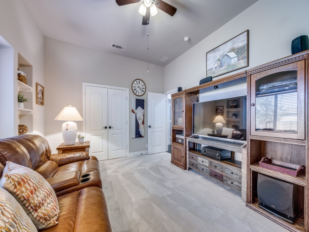 1215 Fire Fly Ridge Blue Ridge TX 75424