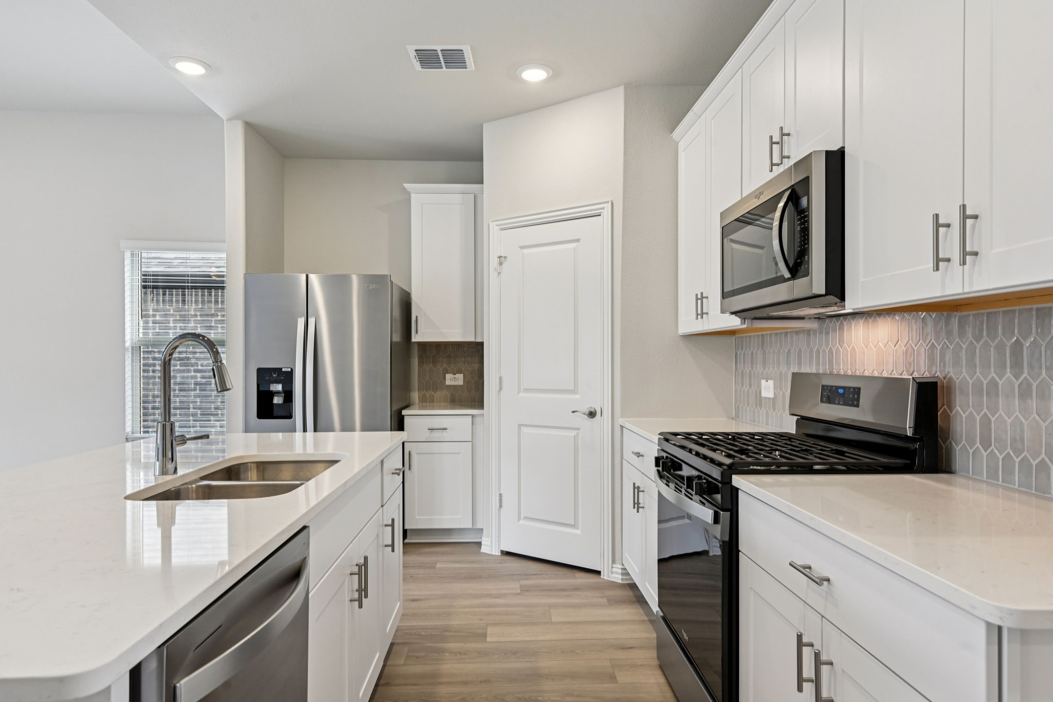 1946 Furlong Drive Seagoville TX 75159
