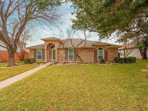 725 Crenshaw Drive Cedar Hill TX 75104