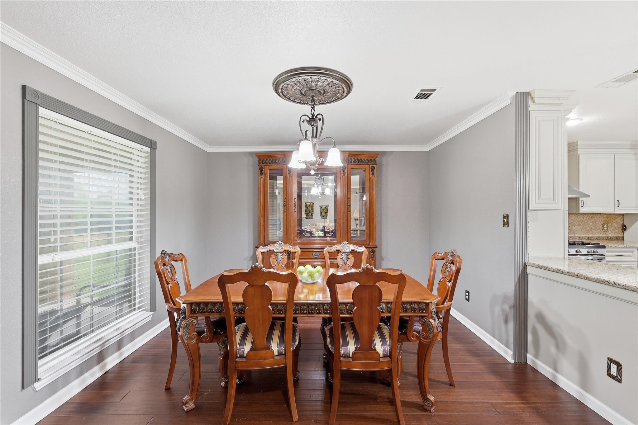 9909 County Road 309 Terrell TX 75161