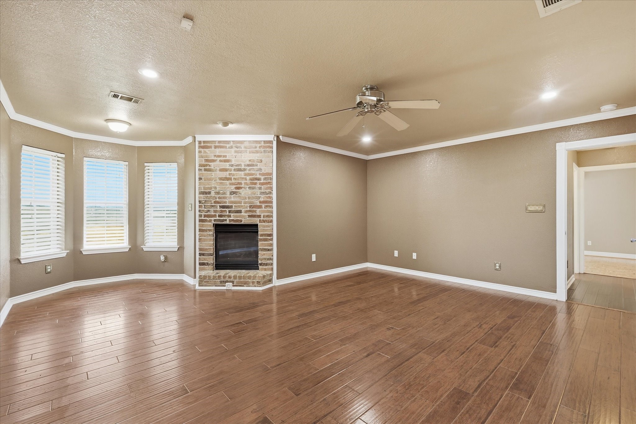 9909 County Road 309 Terrell TX 75161
