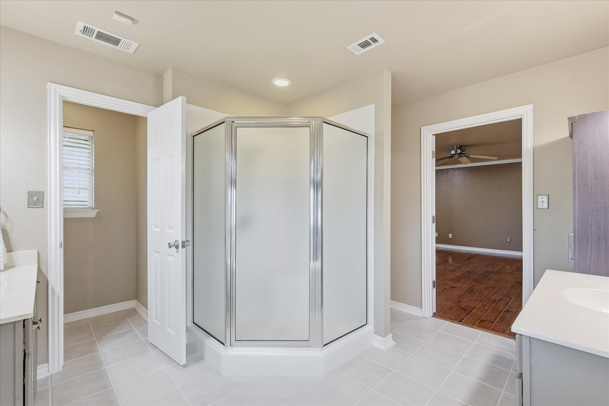 9909 County Road 309 Terrell TX 75161