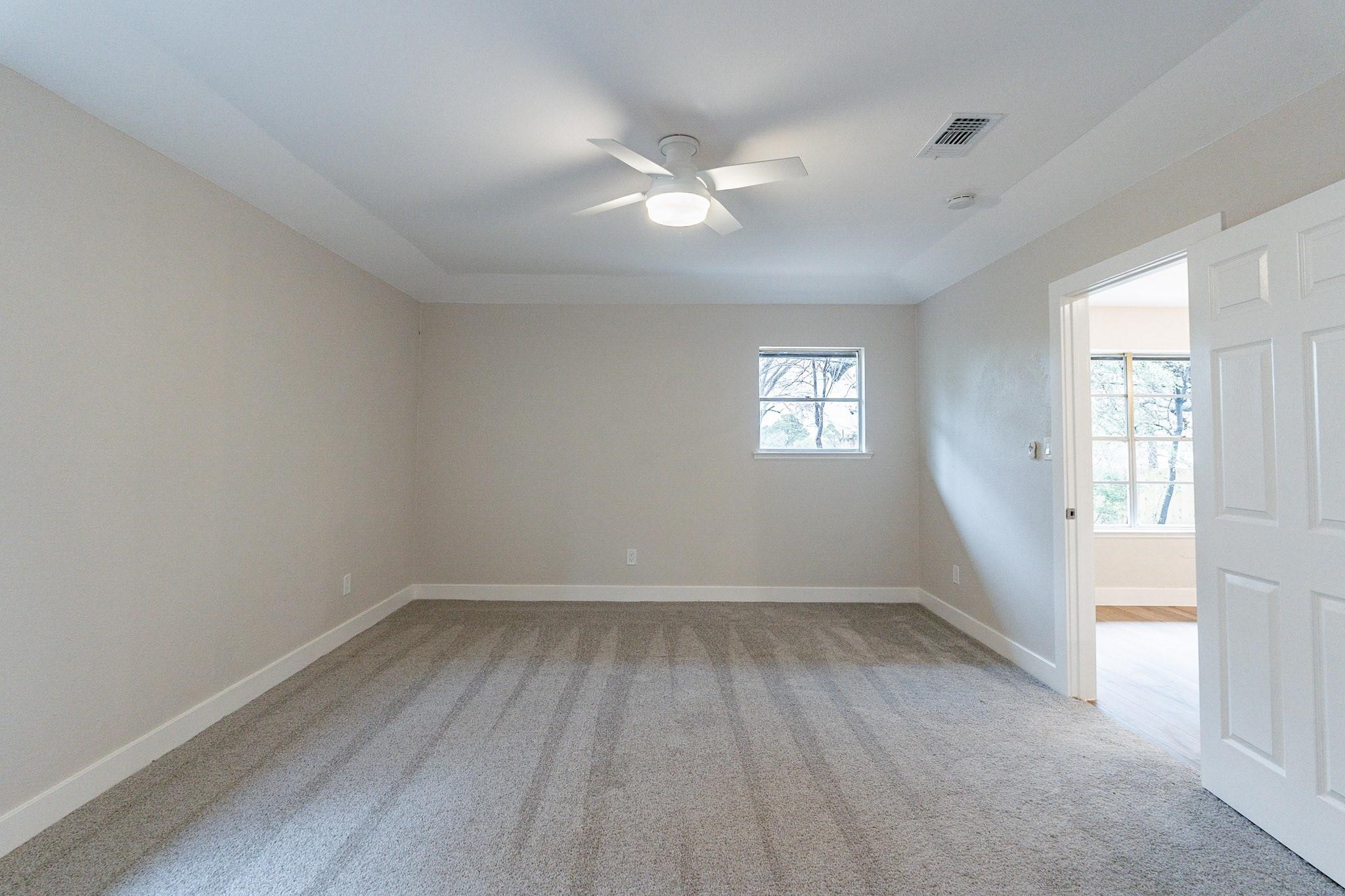 2105 Castle Oaks Drive Arlington TX 76012