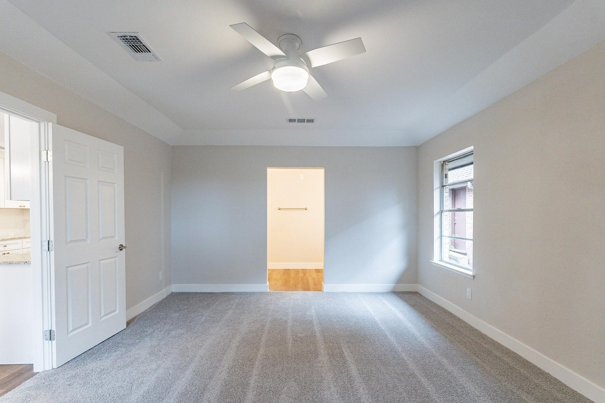2105 Castle Oaks Drive Arlington TX 76012