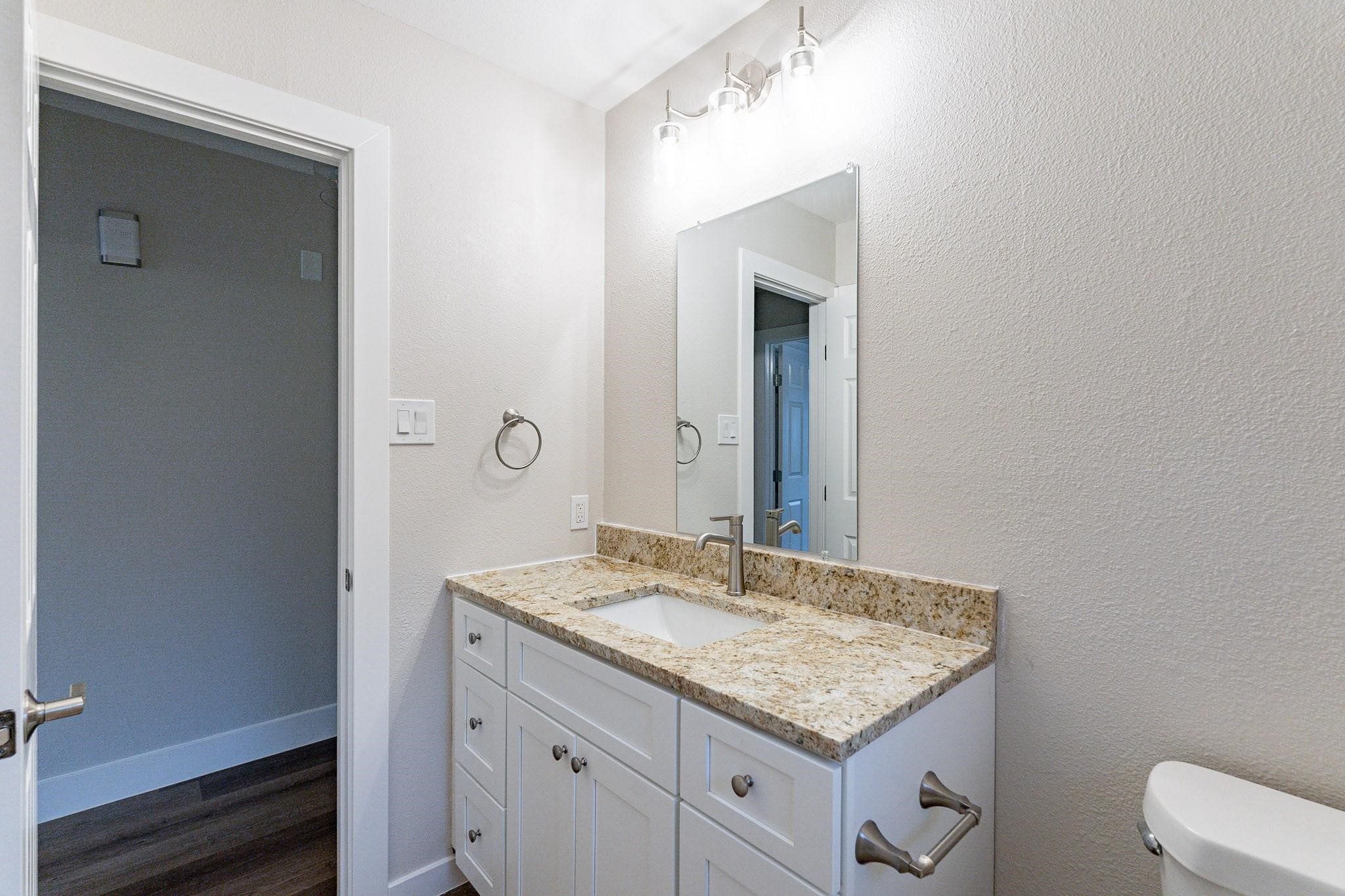 2105 Castle Oaks Drive Arlington TX 76012