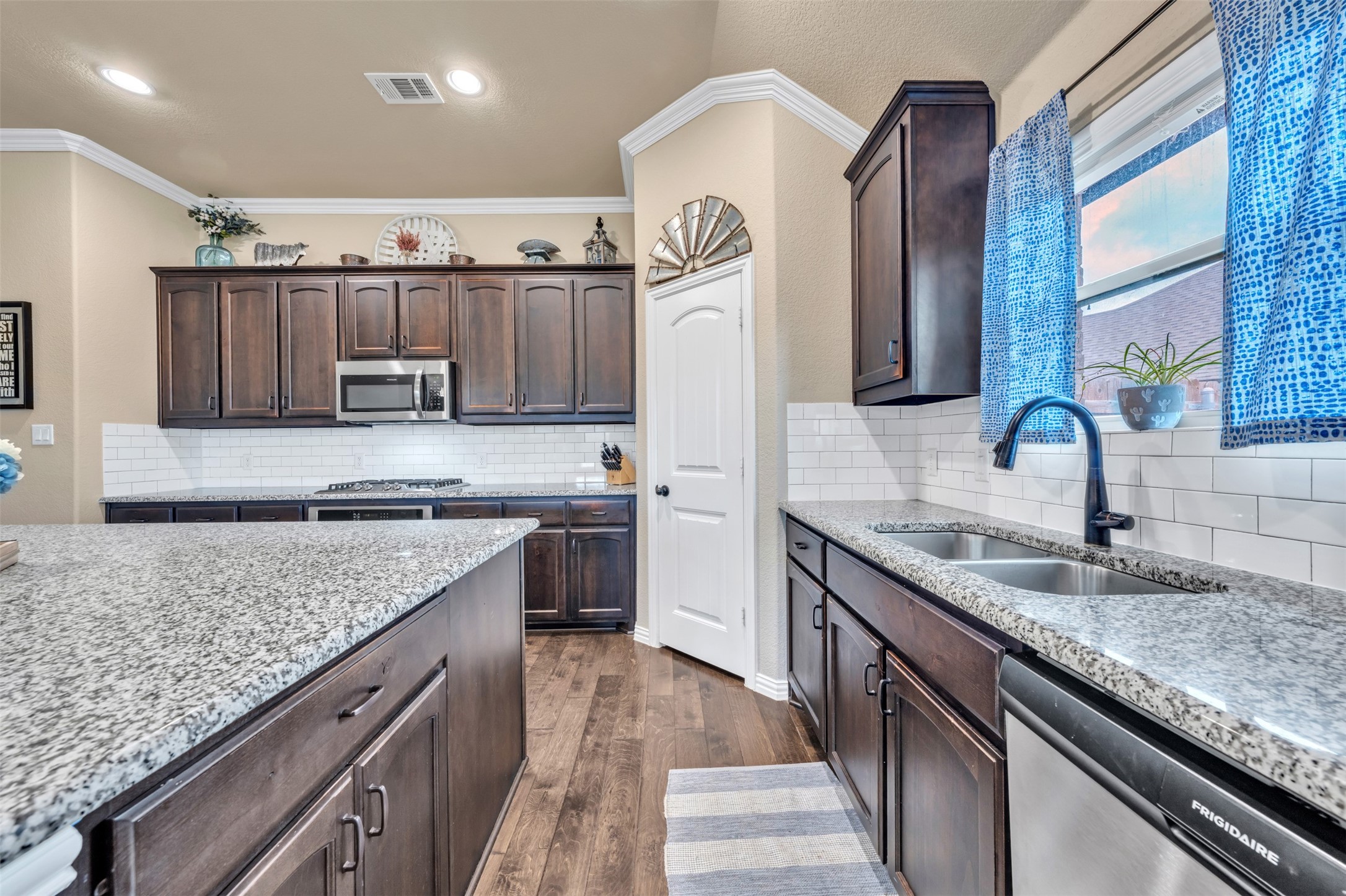 6000 Dunnlevy Drive Fort Worth TX 76179