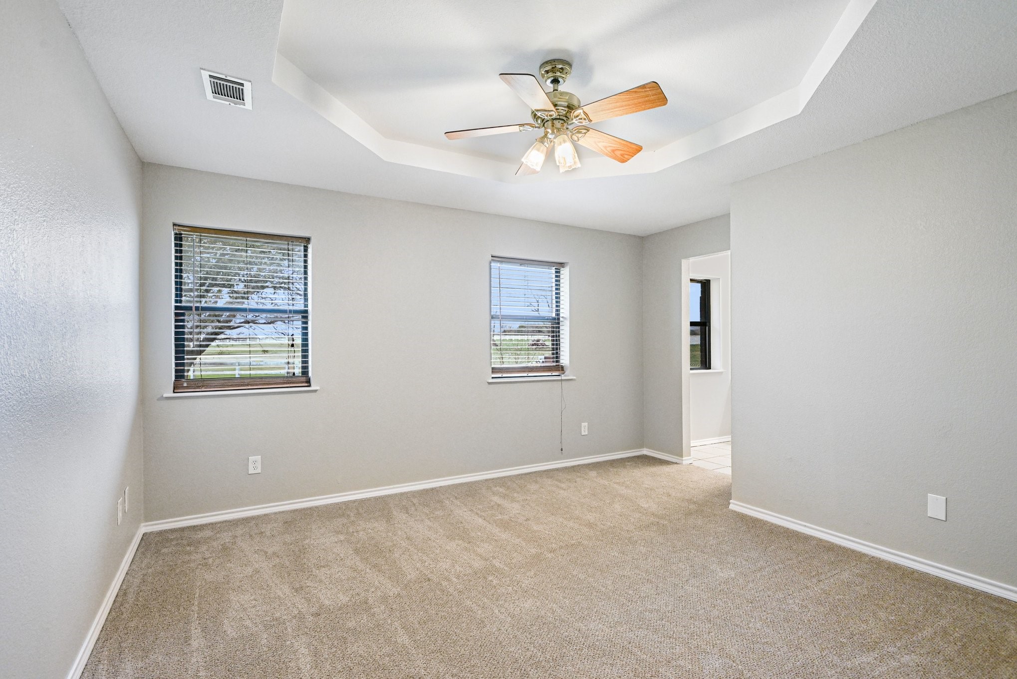 10101 Round Hill Road Fort Worth TX 76131